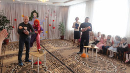 Папы очень старались.