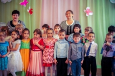 песенку поем