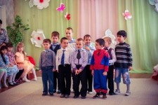 Поздравляем девочек