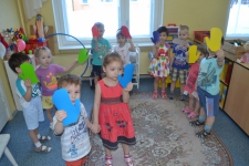 Деление на пары при помощи дидактической игры