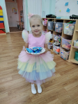 Поздравляем  Аню С Днём Рождения!