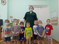 День весёлых медицинских масок