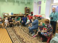 мамочки пришли на праздник