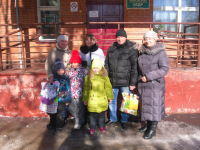 Акция «С праздником, милые женщины!»