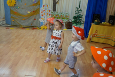 Первый праздник осени в младшей группе!