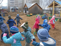 Игра "Сеял дедушка горох"
