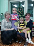 Наша выпускница Анечка и наша воспитанница, ее сестренка, Сашенька!