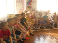 Ребята с большим интересом слушали гостей