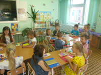 Изготовление открыток со школьницами 175 школы