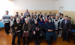 Встреча в школе с ветеранами войны и тружениками тыла.