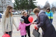 Дети радуют взрослых.