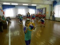 Эстафета: Перевозка груза.