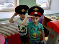 Будущие космонавты.