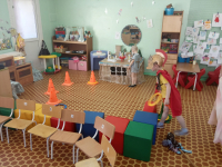Рыцарь демонстрирует ловкость.