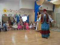 В гостях Фея и баба Яга.