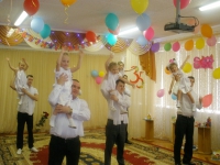 Oдно из моих увлечений - постановка танцевальных композиций. Вот одна из них -