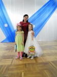 Ученица Тая Медянская и её сестра из Германии Лаура. Новый 2015 год.