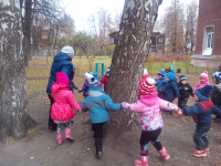 хоровод вокруг березки