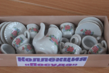 Коллекция мини-посуды (чайный сервиз).