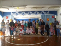 Пошла Муха на базар и купила самовар!