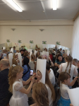 Рисуем мамам новые прически