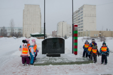 С Днем Защитника Отечества