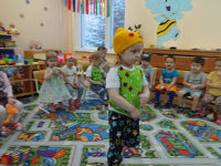 Катится колобок,катится...