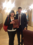 Председатель городского Совета депутатов А.Кропоткин вручил нам свою книгу