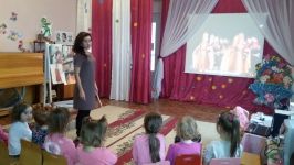 Просмотр карачаевского танца "Абезек"