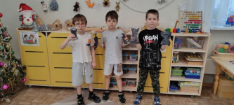 «Нижневартовск защитникам Курска»