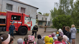 Мероприятие для детей ко дню МЧС и пожарной службы