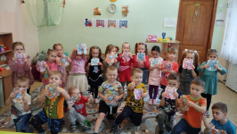 Занятие посвященное Дню матери, аппликация, "Открытка для мамы"