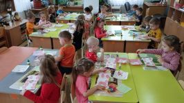 Занятие посвященное Дню матери, аппликация, "Открытка для мамы"