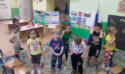 Слушаем гимн