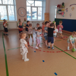 Весёлые мячики