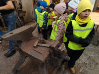 наковальня