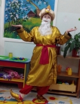 Участие в выпускных утренниках (исполнение ролей)