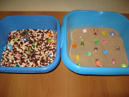 Сухие бассейны с песком и крупой