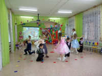 3 подготовительная группа. Прощальный вальс.