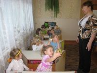 При обучении чтению с помощью кубиков Н Зайцева инициатива чаще всего исходит от детей.