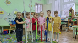 Вот что можно строить из бросового материала!