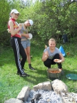 девчонки куховарят, зарница 2013