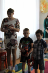 Дети разбудили солнце, которое стало сильнее пригревать