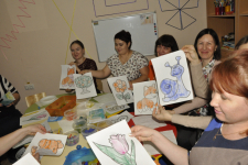 Новый способ раскрасить картинку с помощью цветного льда