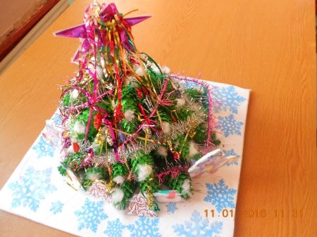 ёлочка из шишек семья Минько