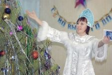 Сценарий новогоднего утренника во II младшей группе
