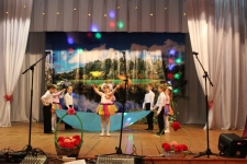 "Танец с цветами"